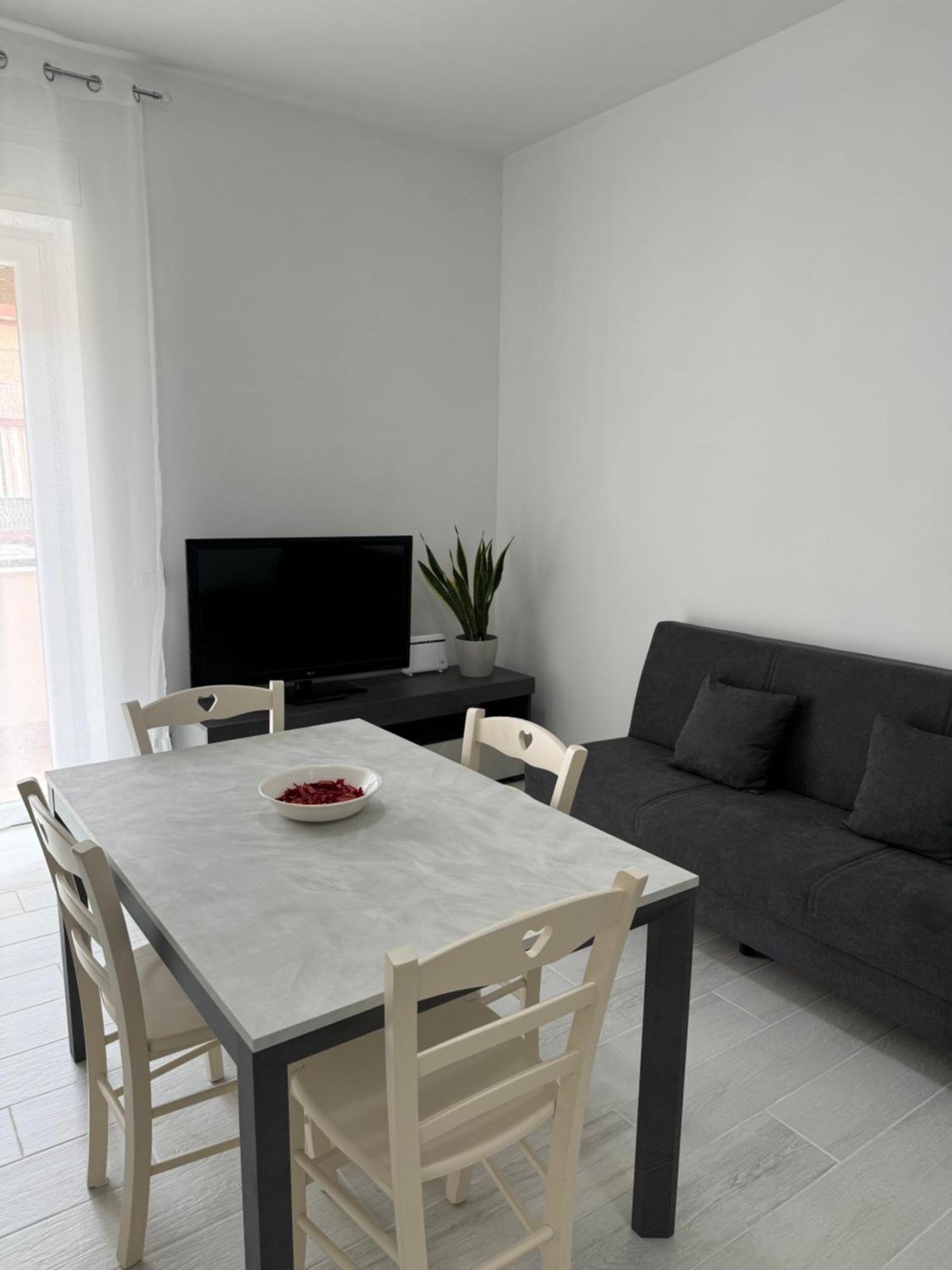 Eco Del Mare Apartment Ladispoli Bagian luar foto